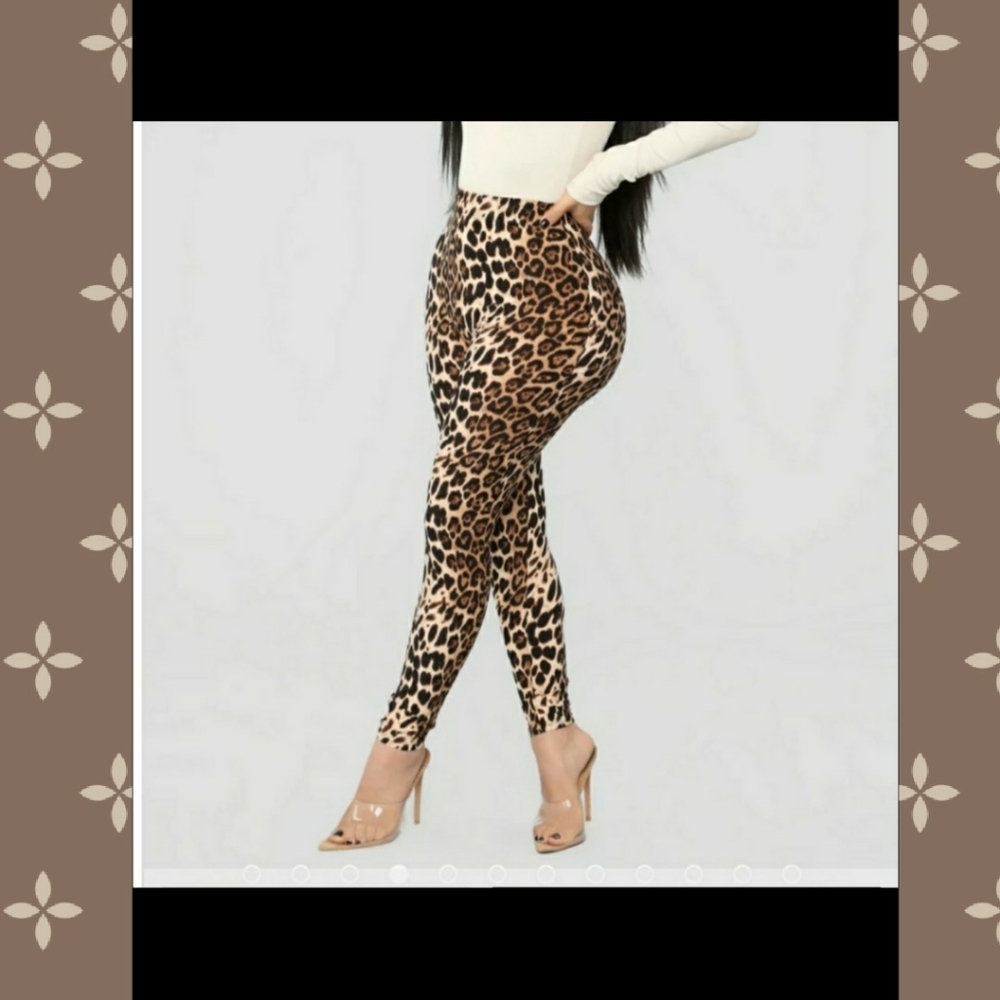 Fashion Nova Leopard Leggings OS